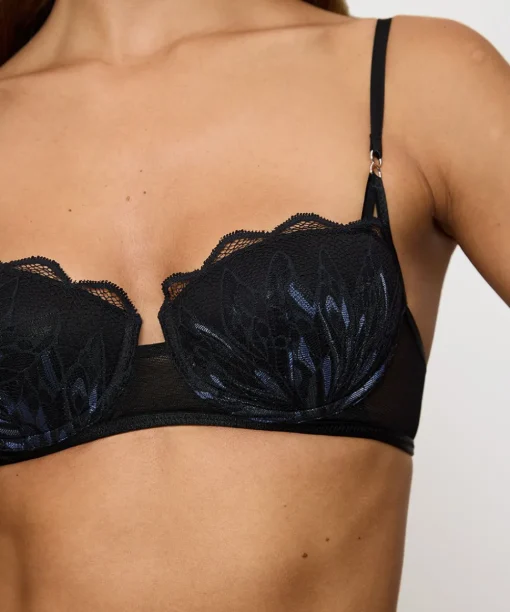 Triumph Bh'er<0004 BLACK - Crazy Stupid Love WHP Bh