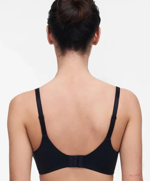 Chantelle Bh'er<011 BLACK - Norah Chic Covering Molded Bra