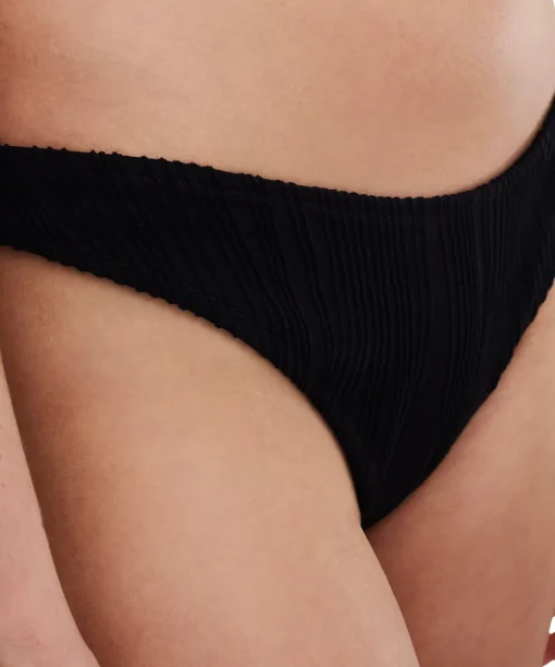 Chantelle Bikinier<011 BLACK - Swim One Size Tanga