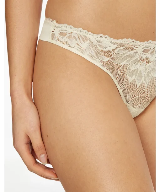 Calvin Klein Trusser<101 IVORY - Sed Comfort Lotus Coordinate Thong