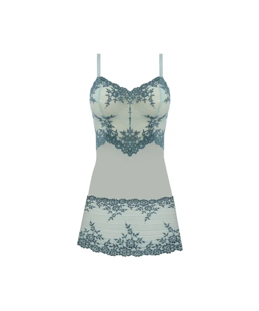 Wacoal Underkjoler/ Negligé|Natkjoler/ Underkjoler/ Chemiser<996 QUIET SHADE / WIND CHIME - Embrace Lace Chemise