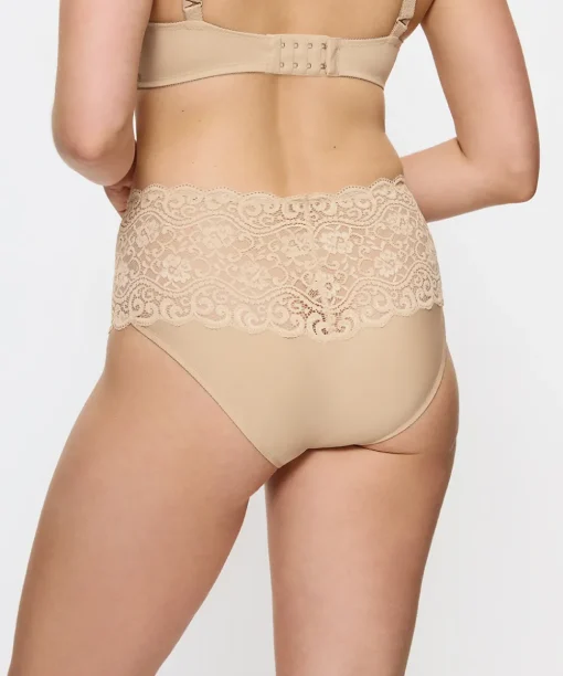 Triumph Trusser<0026 SKIN - Amourette Maxi