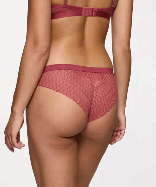 Triumph Trusser<7831 STRAWBERRY ALLURE - Aura Spotlight Brazil