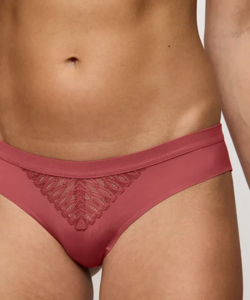 Triumph Trusser<7831 STRAWBERRY ALLURE - Aura Spotlight Brazil