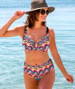 Wiki Bikinier<W482 JAMAICA - Swimwear Full Cup bikini top